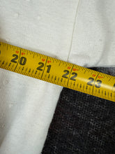 Load image into Gallery viewer, Vintage 80s Puffy Print Christmas Crewneck (WXL)