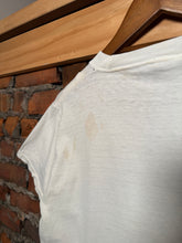 Load image into Gallery viewer, Vintage 70s Frog Don’t Touch My Fly Baby Tee (WS)