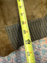 Load image into Gallery viewer, Vintage 1950s Suede DuPont Quilon Jacket (M)