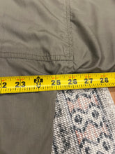 Load image into Gallery viewer, Vintage Mack Trucks Windbreaker (L)