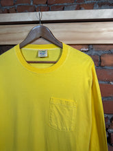 Load image into Gallery viewer, Vintage LL Bean By Russell Athletic Longsleeve Shirt (XL)