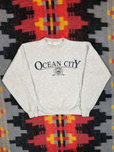 Load image into Gallery viewer, Vintage 90s Ocean City Crewneck (S)