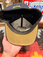 Load image into Gallery viewer, 2000s Notre Dame Faded Fitted Hat (7 1/2)