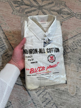 Load image into Gallery viewer, True Vintage Deadstock BVD Snap Tab Dress Shirt (15)