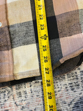 Load image into Gallery viewer, Vintage Sutton Flannel Shirt (M)