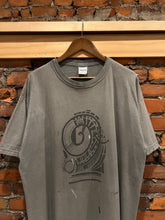 Load image into Gallery viewer, Vintage Late 90s Art Shirt (2XL)