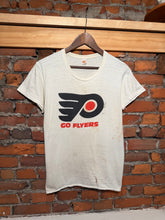 Load image into Gallery viewer, Vintage 70s Distressed Philadelphia Flyers T-Shirt (S)
