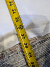 Load image into Gallery viewer, Vintage Y2K Akademiks T-Shirt (3XL)