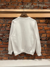 Load image into Gallery viewer, Vintage Hilton Head Island Crewneck (S/M)
