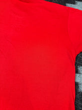 Load image into Gallery viewer, Vintage 90s Don’t Bother Me I’m Crabby Tee (L)