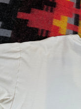 Load image into Gallery viewer, Vintage 90s Wild Earth Wolves Shirt (XL)