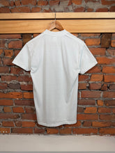 Load image into Gallery viewer, Vintage Early 90s Quality Blend Price Fighter Shirt (S)
