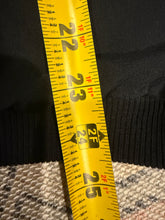 Load image into Gallery viewer, Vintage 80s Street Scenes Cut and Sew Pullover (M)
