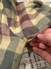 Load image into Gallery viewer, Vintage Current Seen Tan Flannel Shirt (L)
