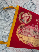 Load image into Gallery viewer, Vintage 50s/60s Washington’s Mansion Mt Vernon Pennant (29inch)
