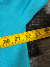 Load image into Gallery viewer, Vintage 80s Levi’s Teal Polo Shirt (L)
