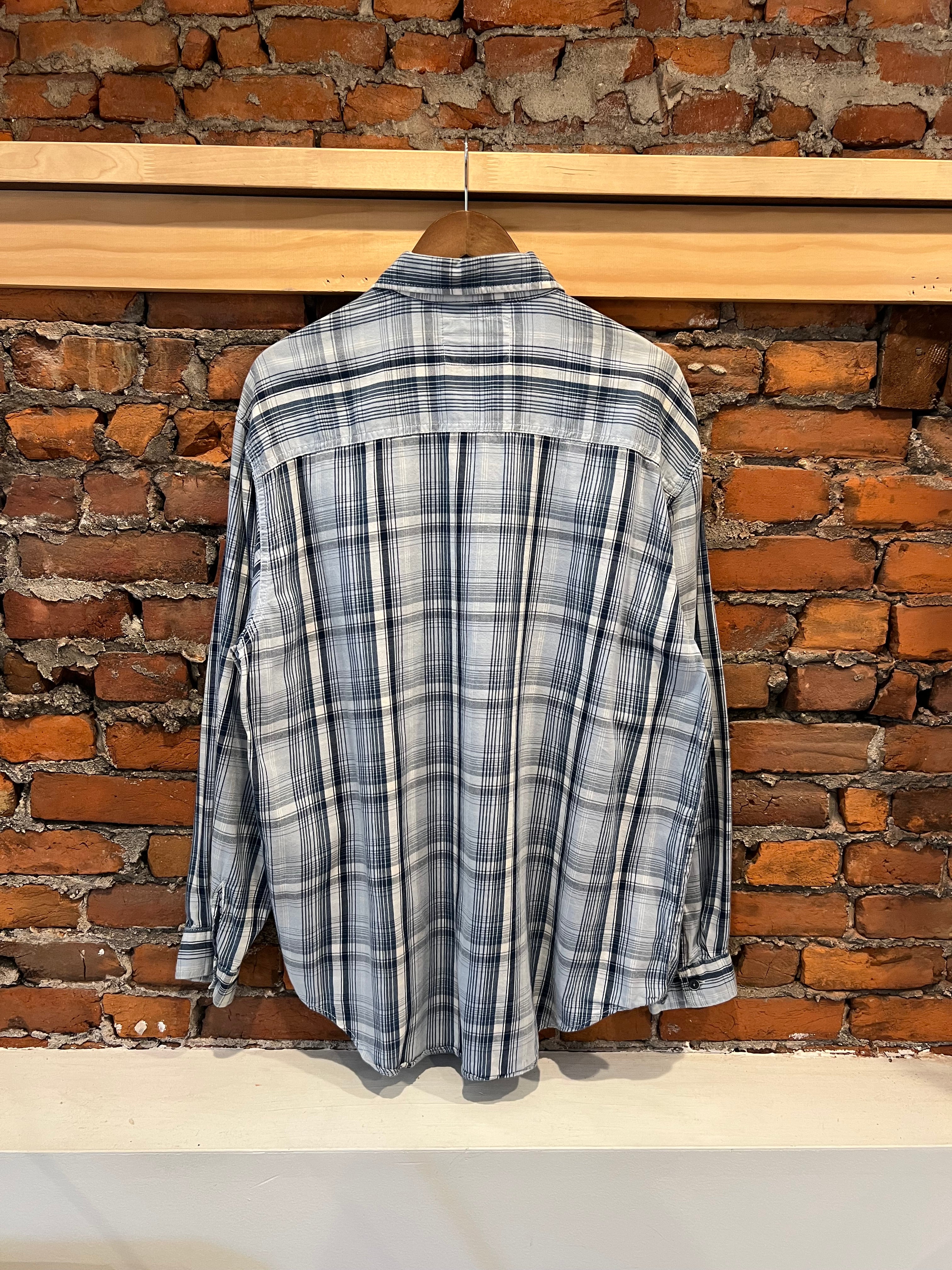 Vintage 90s Levi’s Striped Button Up Shirt (2XL)