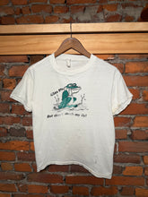 Load image into Gallery viewer, Vintage 70s Frog Don’t Touch My Fly Baby Tee (WS)
