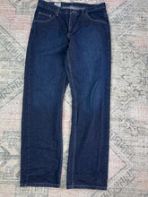 Load image into Gallery viewer, 2000s Lee Dungarees Dark Wash Jeans (34x34)
