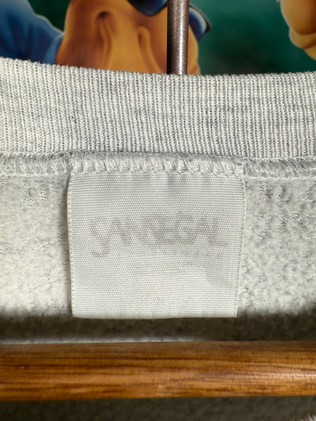 Vintage Martha’s Vineyard Shark Crewneck (L)