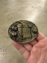 Load image into Gallery viewer, Vintage Snowy Mountain Eagle Belt Buckle
