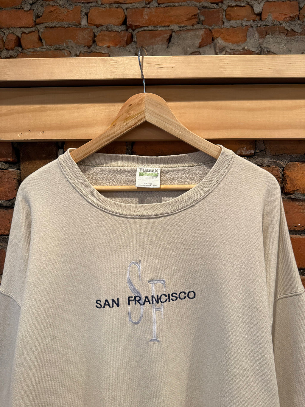 Vintage 90s San Francisco Embroidered Crewneck (XL)