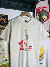 Load image into Gallery viewer, Vintage Baker California Worlds Tallest Thermometer Tee (M)
