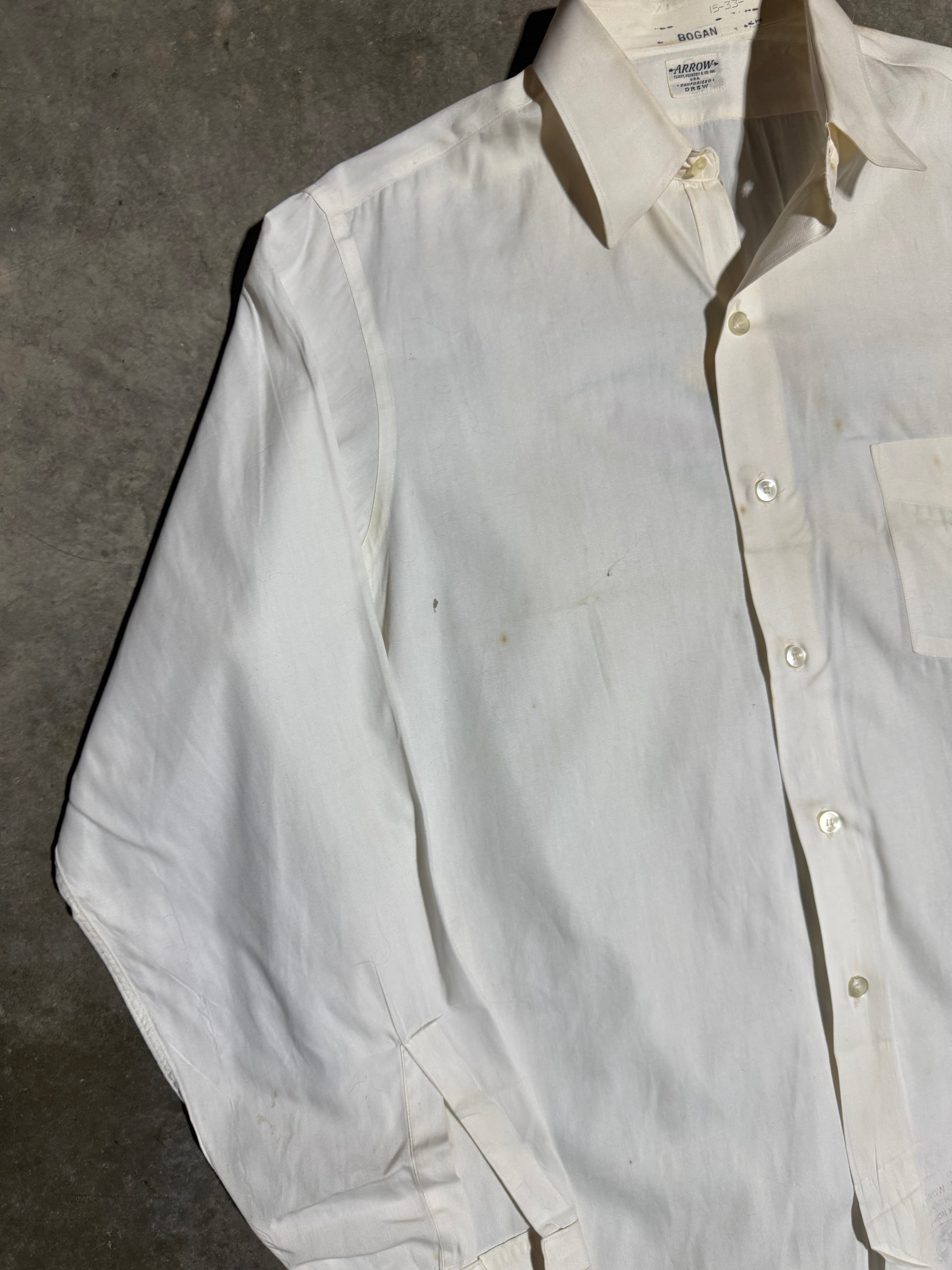Vintage Distressed 70s Shriners Embroidered Arrow Button Up Shirt (M/L)