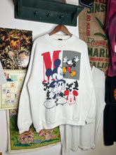 Load image into Gallery viewer, Vintage 90s Mickey Mouse Crewneck (L)
