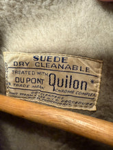 Load image into Gallery viewer, Vintage 1950s Suede DuPont Quilon Jacket (M)
