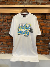 Load image into Gallery viewer, Vintage Y2K Akademiks T-Shirt (3XL)
