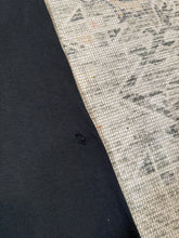 Load image into Gallery viewer, Vintage 1987 Bon Jovi Slippery When Wet Concert Tee (S/M)
