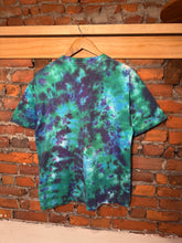 Load image into Gallery viewer, Vintage 1995 Not Fade Away Weed Tie Dye Shirt (L)
