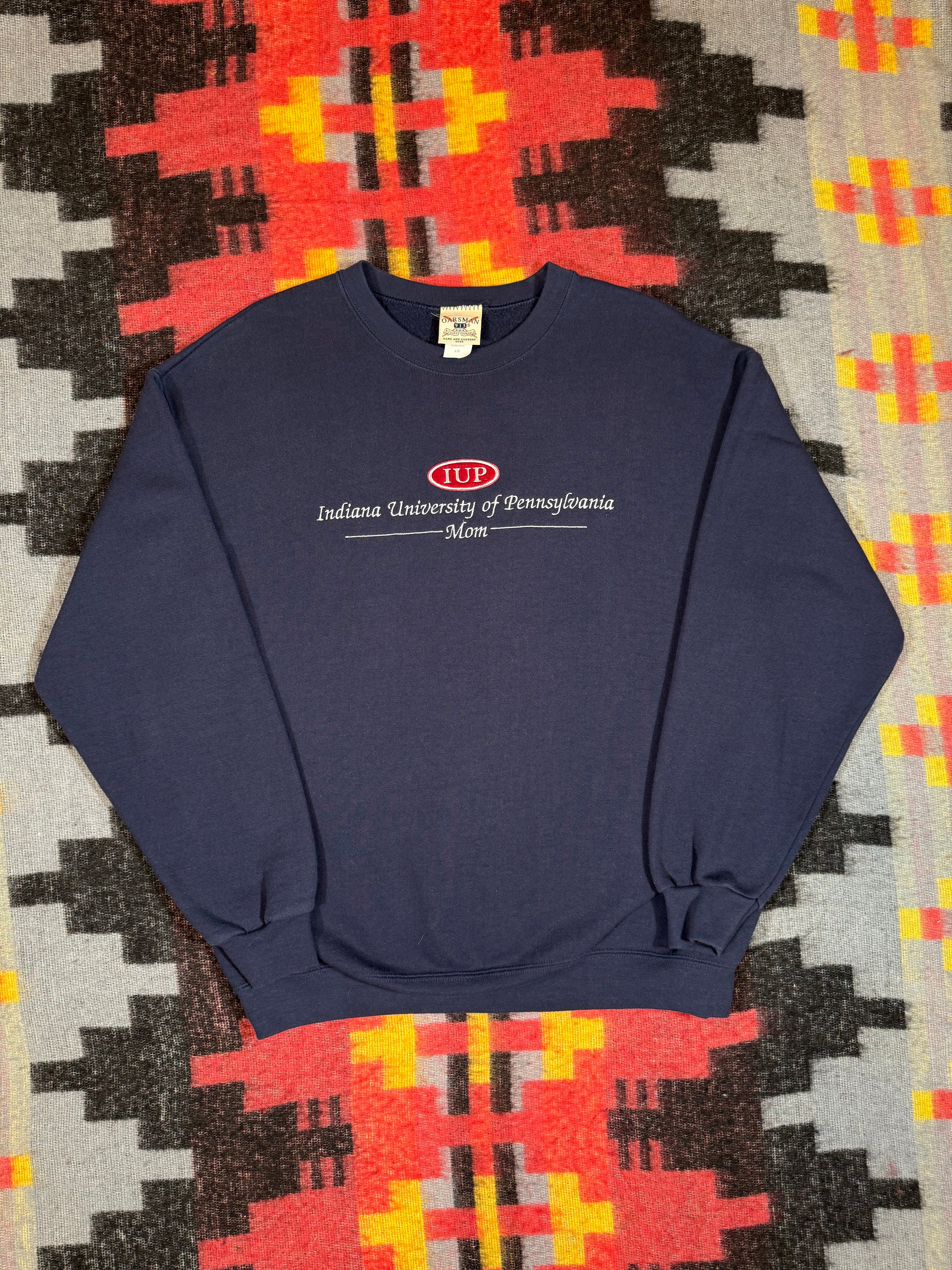 Vintage Indiana University of Pennsylvania Mom Crewneck (L)
