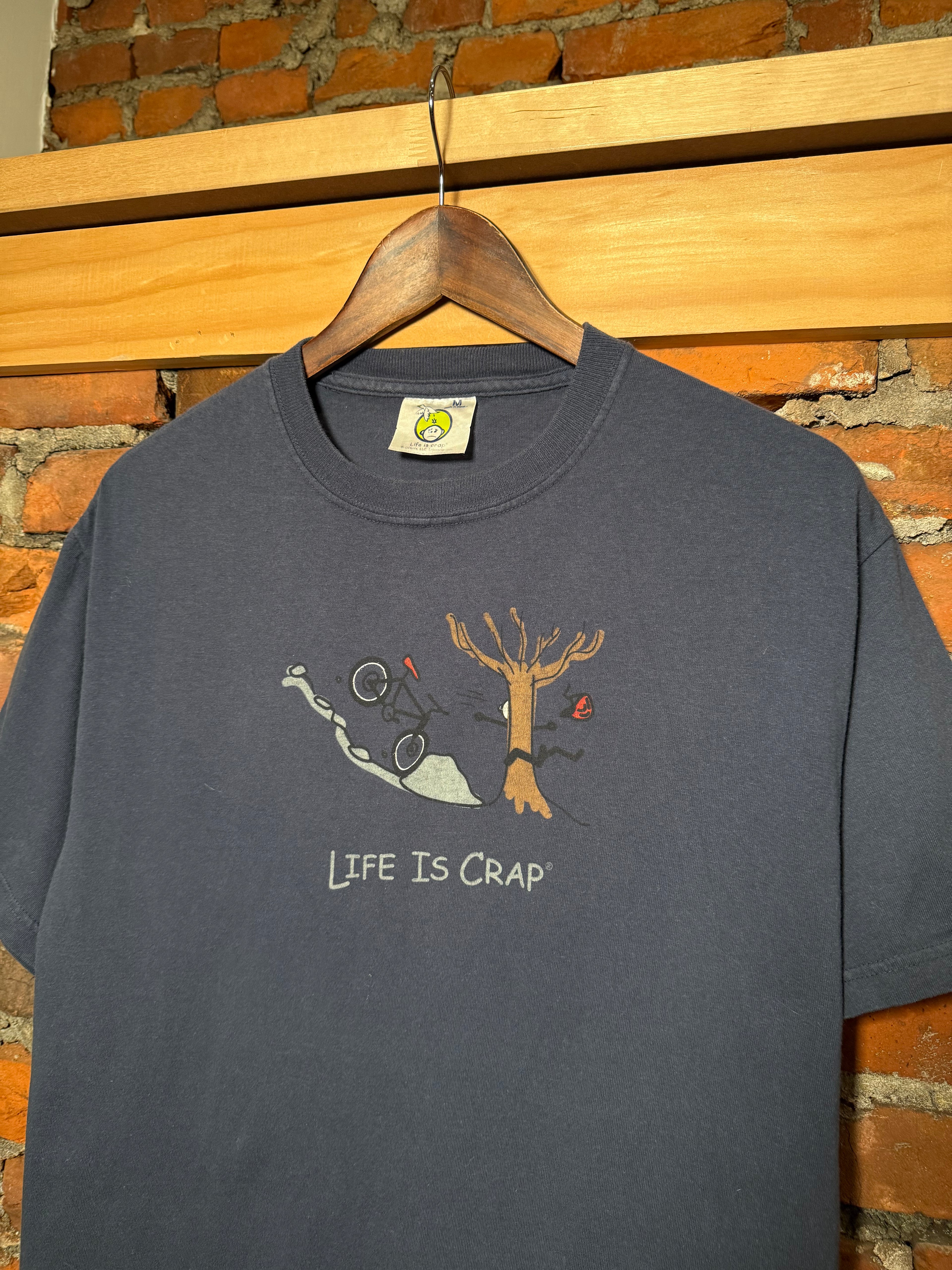 Vintage Life Is Crap Parody T-Shirt (M)