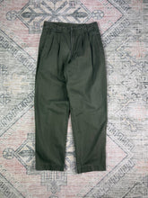 Load image into Gallery viewer, Vintage Gap Green Pants (32x32)
