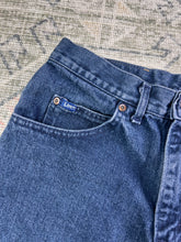 Load image into Gallery viewer, Vintage 90s Blue Lee Jean Shorts (30)

