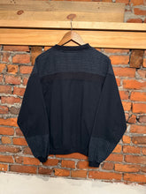 Load image into Gallery viewer, Vintage 80s Street Scenes Cut and Sew Pullover (M)
