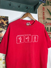 Load image into Gallery viewer, Vintage Big Feet Tee (XL)
