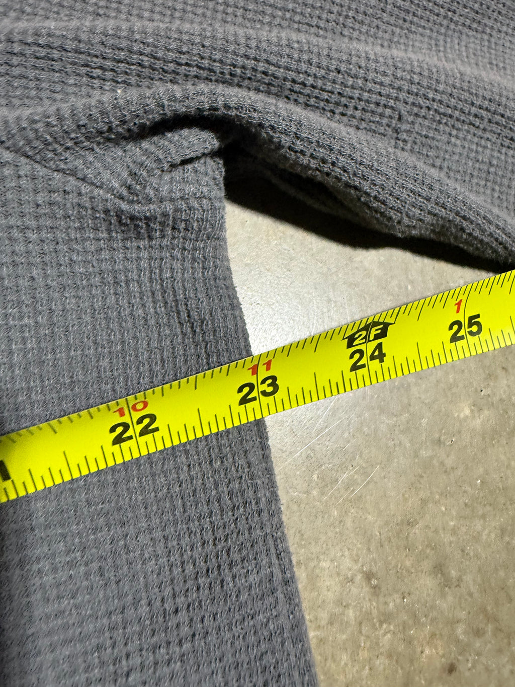 2000s Elite MMA Skull Thermal Longsleeve (XL)