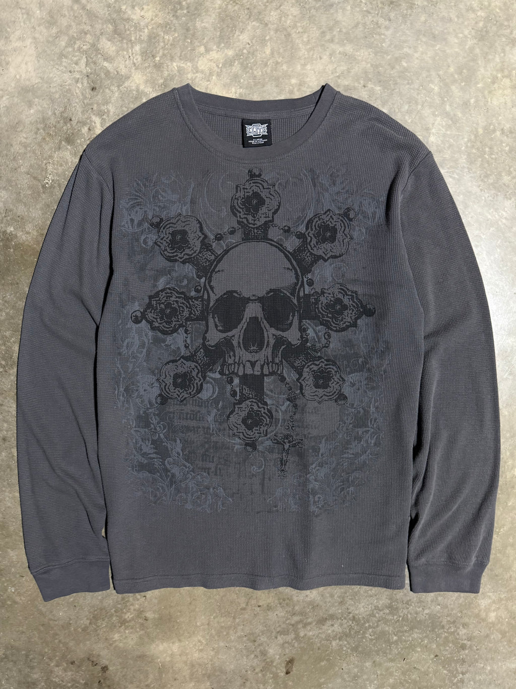 2000s Elite MMA Skull Thermal Longsleeve (XL)