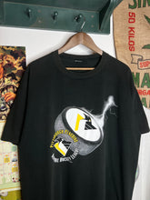 Load image into Gallery viewer, Vintage Pittsburgh Penguins Lightning Tee (XXL)
