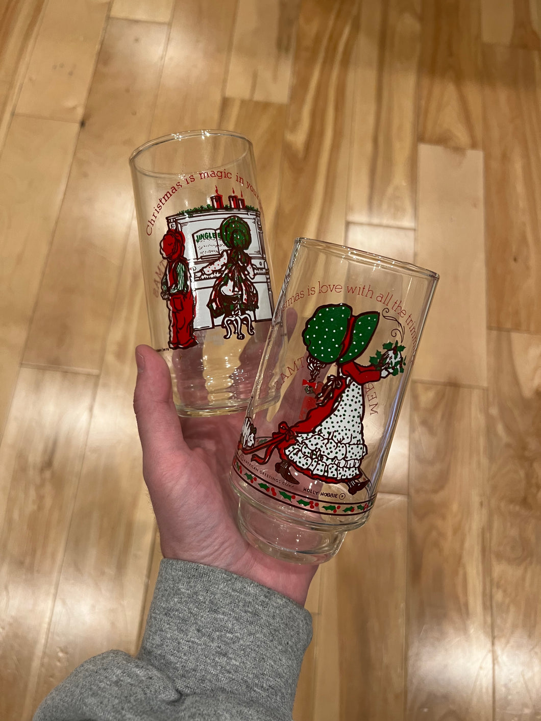 Lot of 2 Vintage Christmas Coca-Cola Glasses