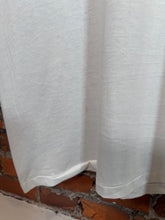 Load image into Gallery viewer, Vintage Early 90s Quality Blend Price Fighter Shirt (S)
