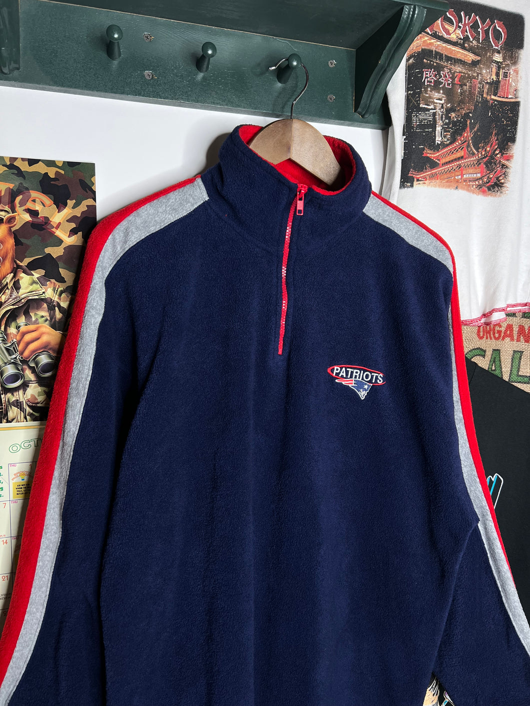 Vintage 90s New England Patriots Fleece Pullover (XL)