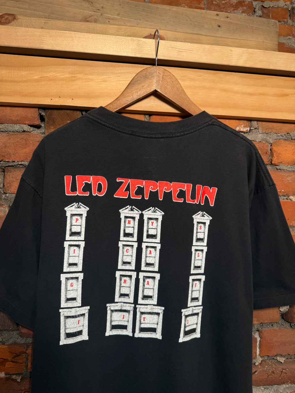 Vintage 1998 led Zeppelin Band Tee By Winterland (XL)