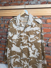 Load image into Gallery viewer, Vintage British Camo Shirt/Jacket (XL)
