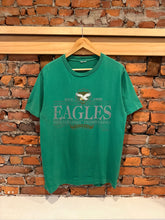 Load image into Gallery viewer, Vintage 90s Philadelphia Eagles Tee (L)
