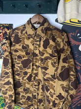 Load image into Gallery viewer, Vintage Duxbak Camo Shirt (M)
