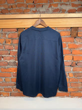 Load image into Gallery viewer, Vintage Y2K Nike Blue Longsleeve (L)
